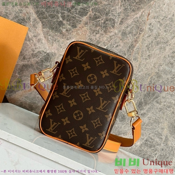 ���̺��� �ٴ��� M14013