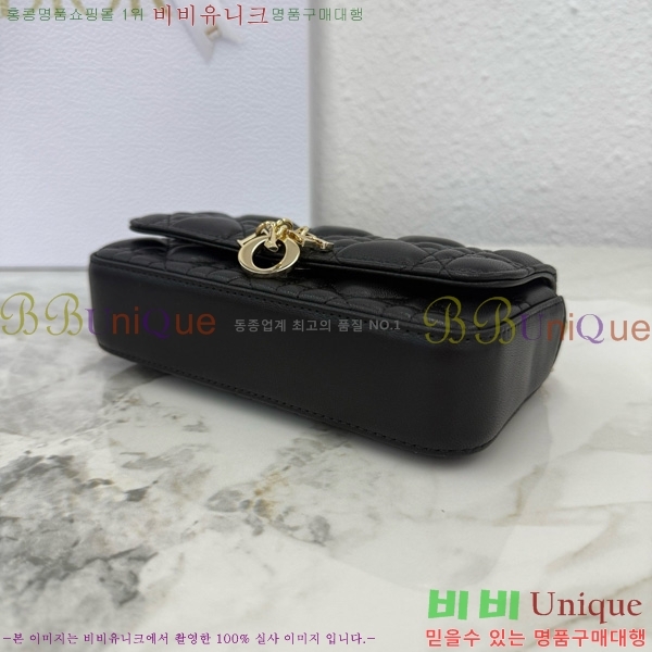 #��� ũ�ν��� ���� �� �޴��� �Ŀ�ġ �̴Ϲ� S0977-216