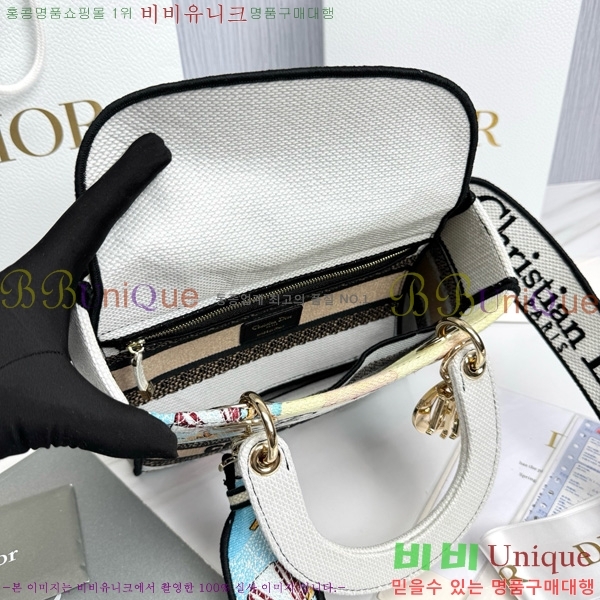 #��� ���̵�� �����Ʈ �̵� M0565-1002