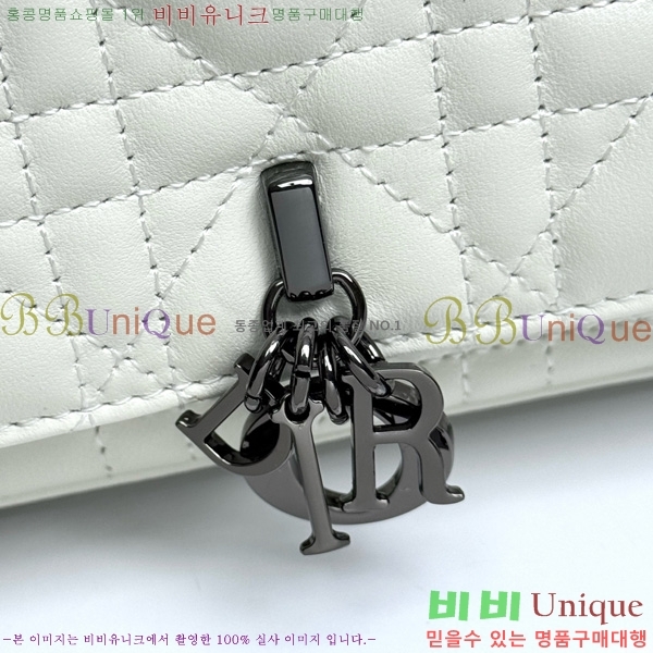 #��� ũ�ν��� ���� �� �޴��� �Ŀ�ġ �̴Ϲ� S0977-1003