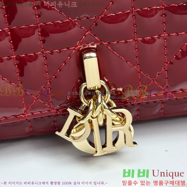 #��� ũ�ν��� ���� �� �޴��� �Ŀ�ġ �̴Ϲ� S0977-2001