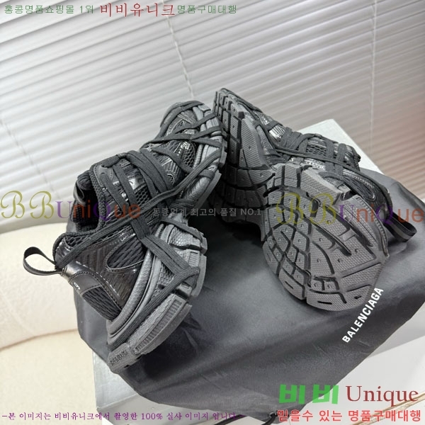 �߷��þư� 3XL Ʈ���̳� ����Ŀ�� BLA356602-3