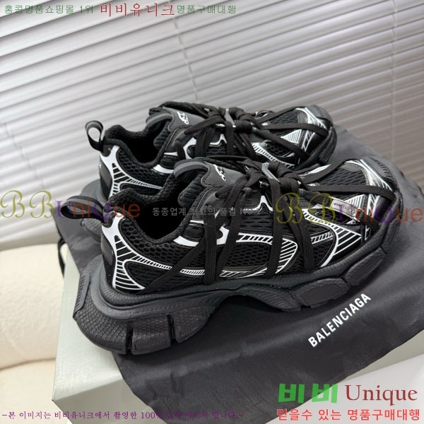 �߷��þư� 3XL Ʈ���̳� ����Ŀ�� BLA356601-8