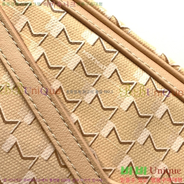 #���̳� ī�޶�� M8018-103