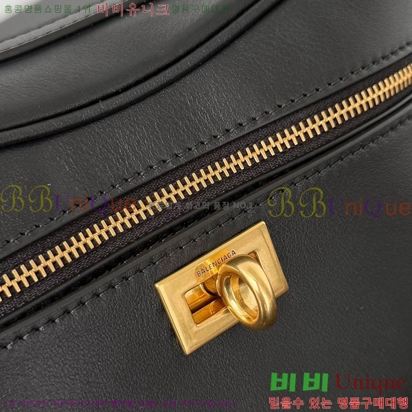 #�߷��þư� �ε��� ���Ƽ 8455942-201