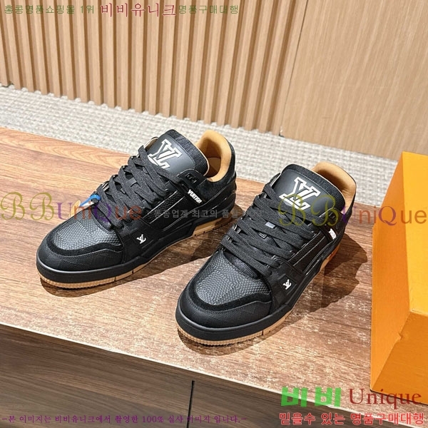 ���̺��� 𝐋-𝐓𝐑𝐀𝐈𝐍𝐄𝐑 ����Ŀ�� �������� L201990-7