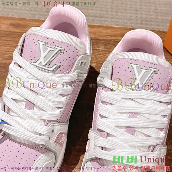 ���̺��� 𝐋-𝐓𝐑𝐀𝐈𝐍𝐄𝐑 ����Ŀ�� �������� L201990-4