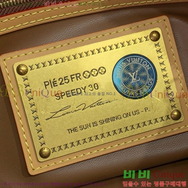 #���̺��� ���ǵ� P9 �ݵѸ��� M14077-102