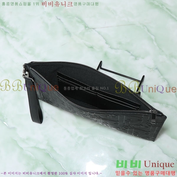 #��� ���� Ŭ��ġ�� 2ESCA549-201