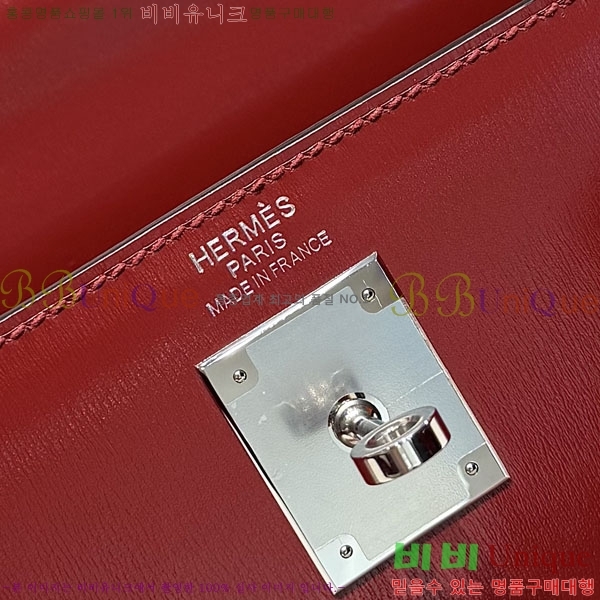 #�����޽� �̸��� 28CM H006770-300