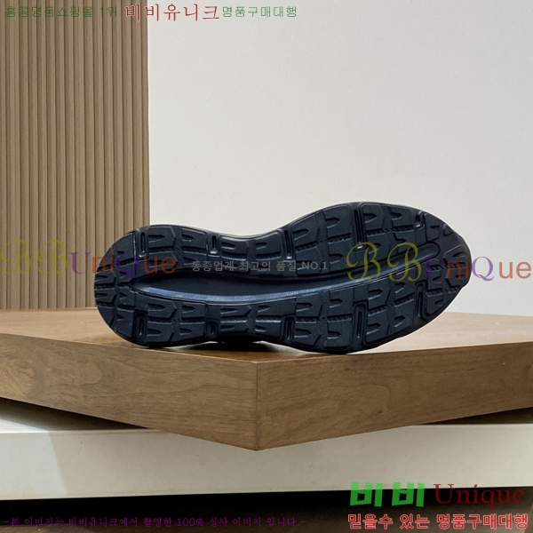 ���� ��**�� ����Ŀ�� MO286905-1