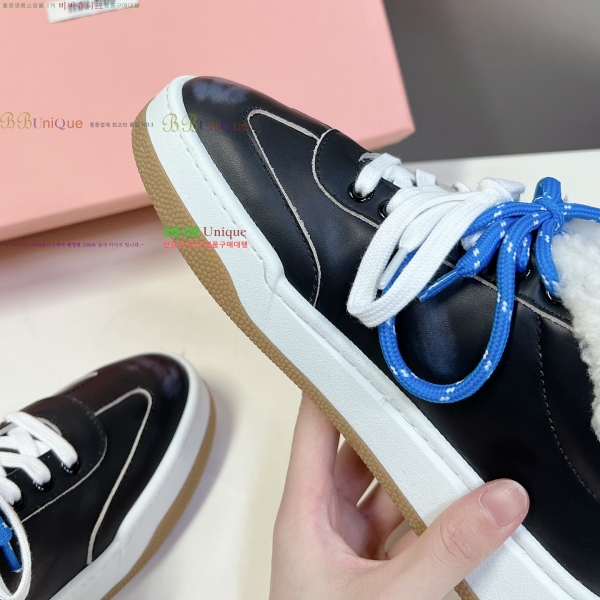 ���� �̿�̿� �þ �� ����Ŀ�� 36MU25101611-6