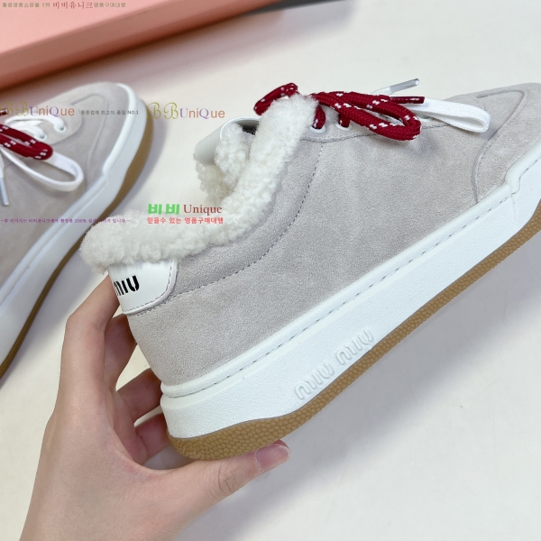 ���� �̿�̿� �þ �� ����Ŀ�� 36MU25101611-7