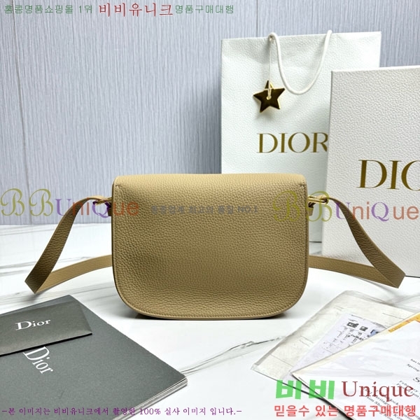 #��� �ٺ�� BOBBY �̵�� M9337-2001