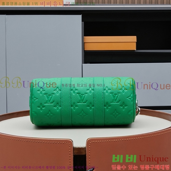 ���̺��� Ű�� �ݵѸ��� 25 M26055