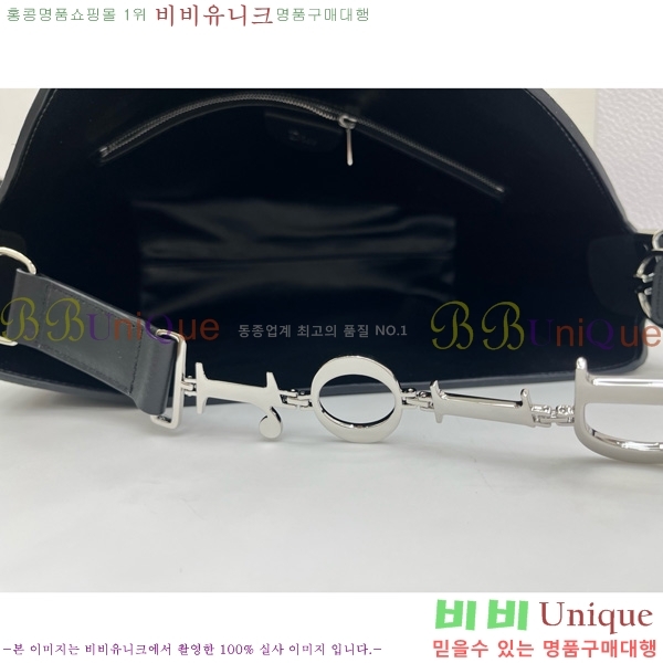 #��� ���ʼ� �ش��� JONATHAN ANDERSON ȣ���� M856324-1