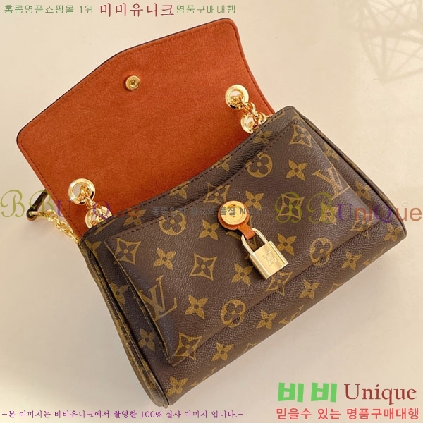 #���̺��� �������� BB ũ�ν��� M27066-101