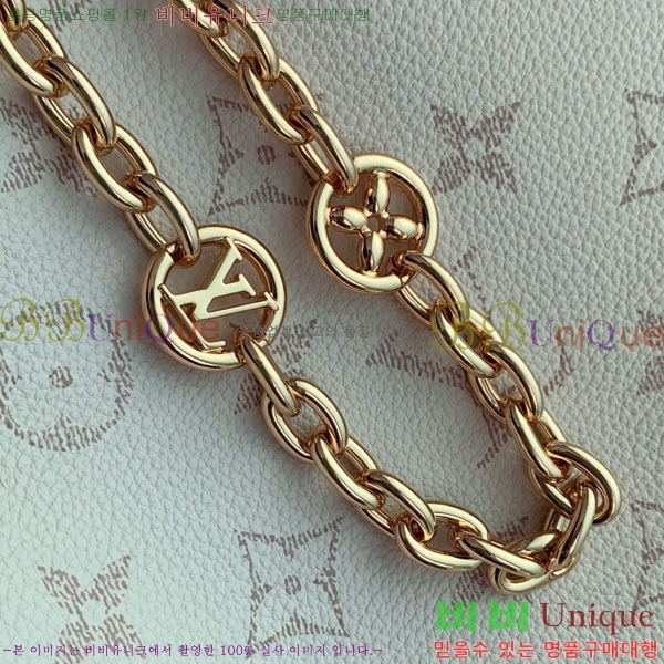 #���̺��� ���ǵ� �ݵѸ��� 25 M26690-101