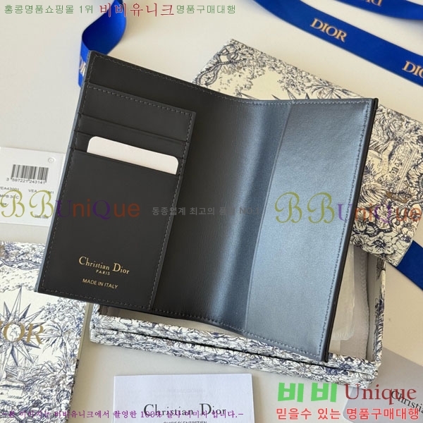 #��� 30 Montaigne ���� ���̽� S2353-402