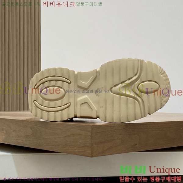 ���� ��**�� ����Ŀ�� MO286908-1