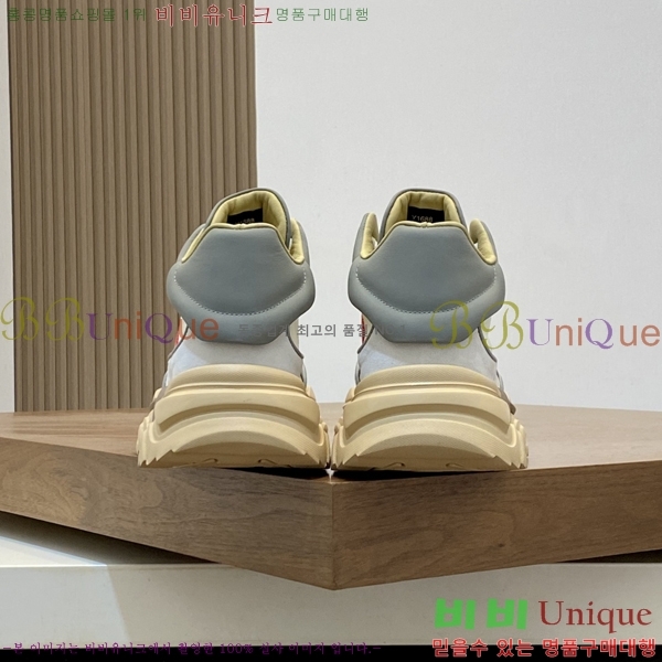 ���� ��**�� ����Ŀ�� MO286908-1