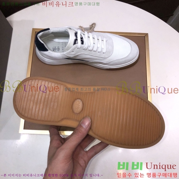 ���� ���ڷ� ��ġ�ڸ� ����Ŀ�� B967569-3