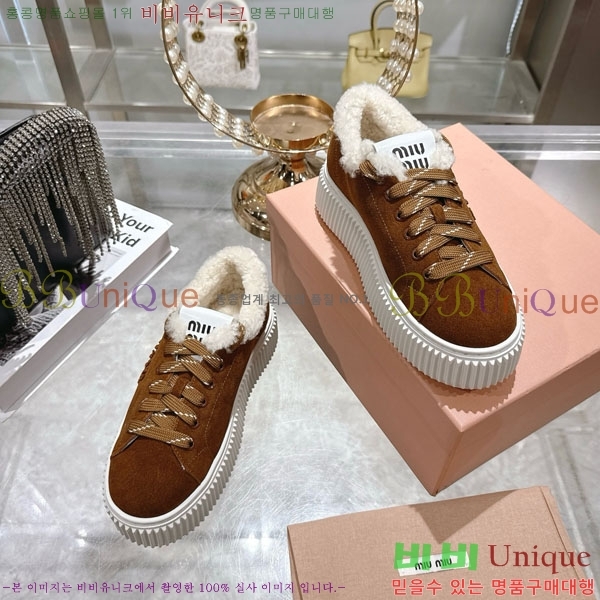 ���� �̿�̿� �þ �� ����Ŀ�� 30MU902302-3