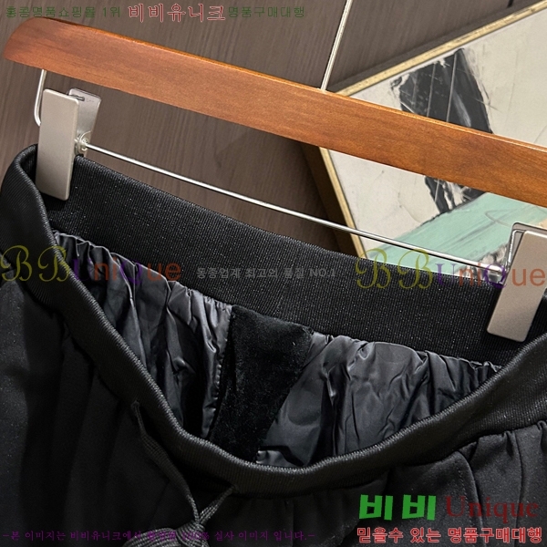���� ��**�� ���� MO614528