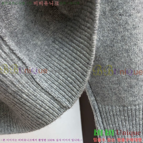 ���� ��**�� ������ MO524880-2