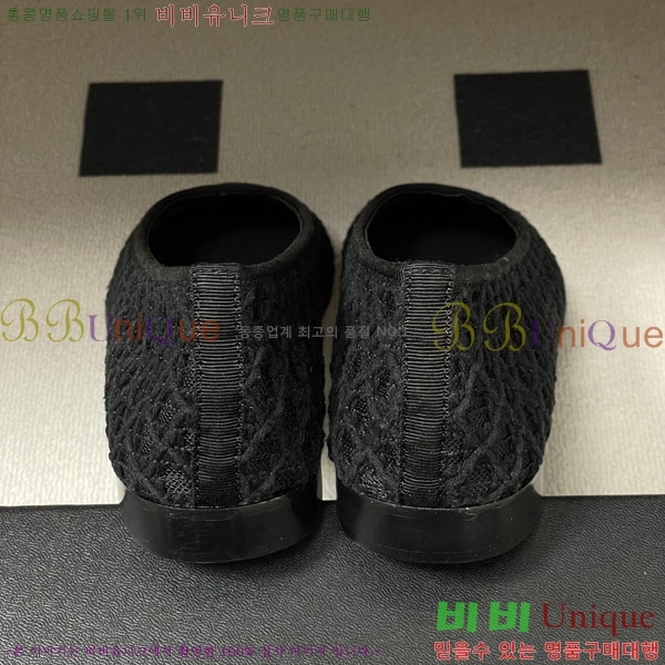 ���� ��* �÷����� 28HY825251-2