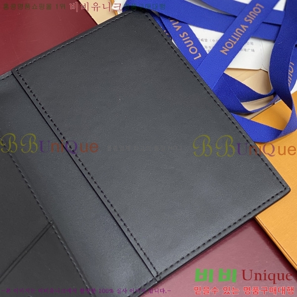 #���̺��� �н���Ʈ Ŀ�� M26774-101