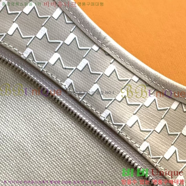 #���̳� ȣ���� M8120-107