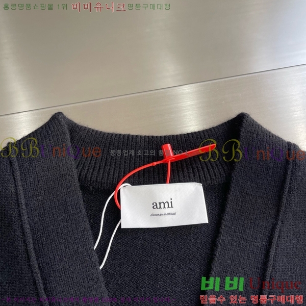 ���� �ƹ� ������ AM353647-1