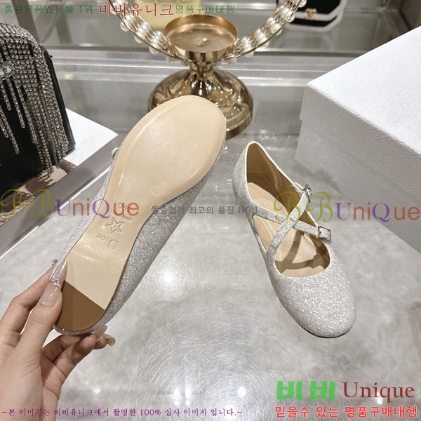 ��� �߷����� �÷� ���� 30DL7259290-5