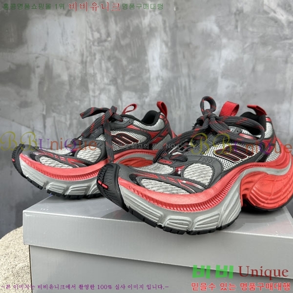 �߷��þư� 6XL Ʈ���̳� ����Ŀ�� BLA3568901-1