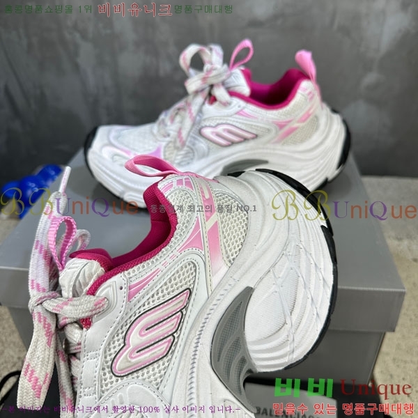 �߷��þư� 6XL Ʈ���̳� ����Ŀ�� BLA3568901-6