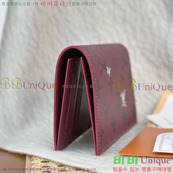 #���̺��� �н���Ʈ Ŀ�� M27023-60