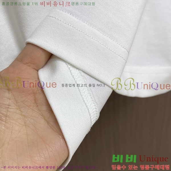 ���� ��**�� ���� Ƽ���� MO2461880-2