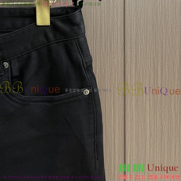 ���� ���ڷ� ��ġ�ڸ� ���� BC443977