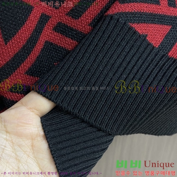 ���� ��**�� ������ MO524879-2