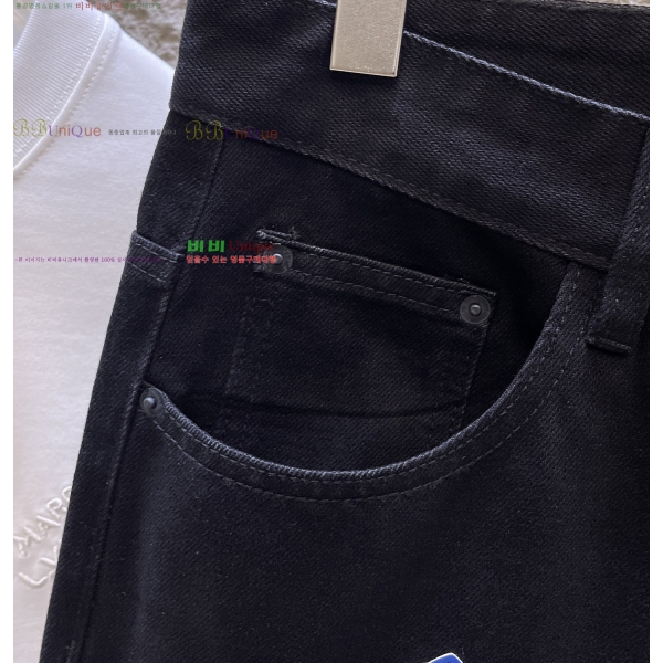 ���� ũ������ û���� CH248395-1