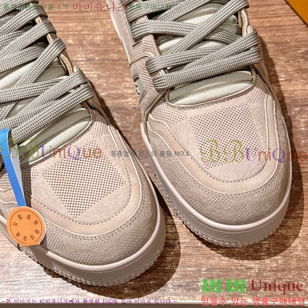 �������� LV Ʈ���̳� ����Ŀ�� LV511801-3