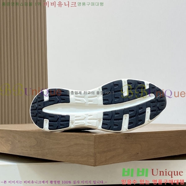 ���� ��**�� ����Ŀ�� 6MO27748-2