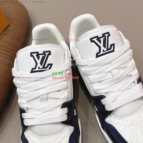 �������� LV Ʈ���̳� ����Ŀ�� 47LV262251-7