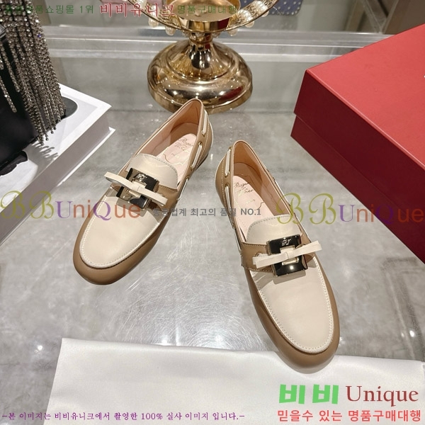 ������� ���� 32RV725802-1