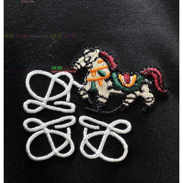 ���� �ο��� ���� Ƽ���� LE21467-2