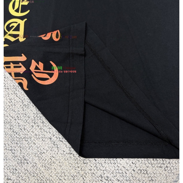 ���� ũ������ ���� Ƽ���� CH812564