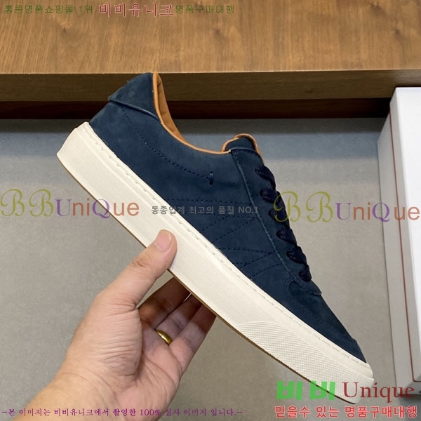 ���� ��**�� ����Ŀ�� MO599032-2