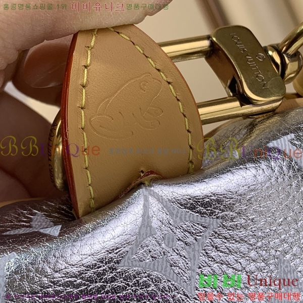 #���̺��� ���ǵ� P9 �ݵѸ��� 25 M2A420-301