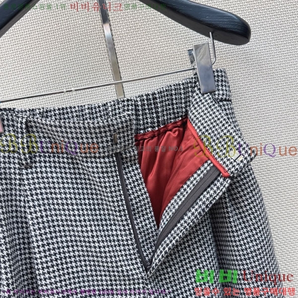 ���� ���ڷ� ��ġ�ڸ� ���� BC334506-2